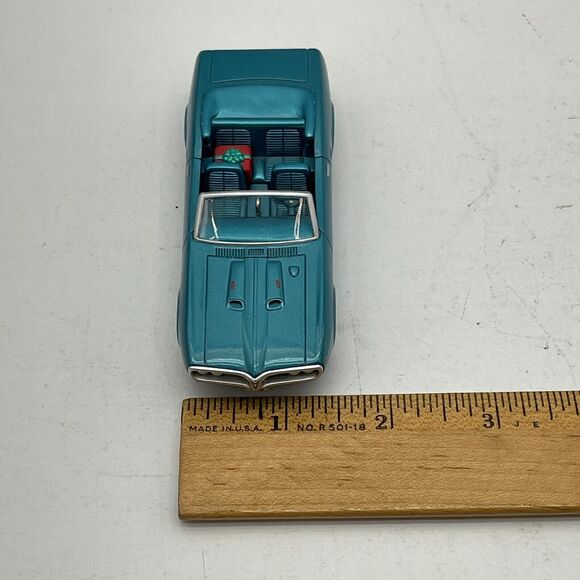 1968 Pontiac Firebird Classic American Car - Hallmark Keepsake Diecast Ornament - Picture 10 of 16